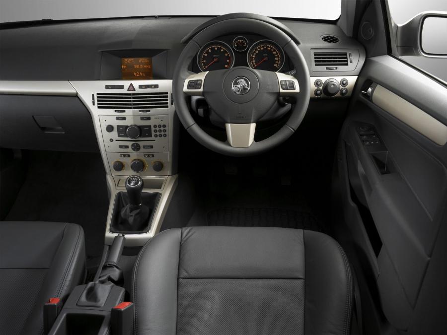  Holden Astra 5-Door Hatch 2007 года  (фото 8 из 33)